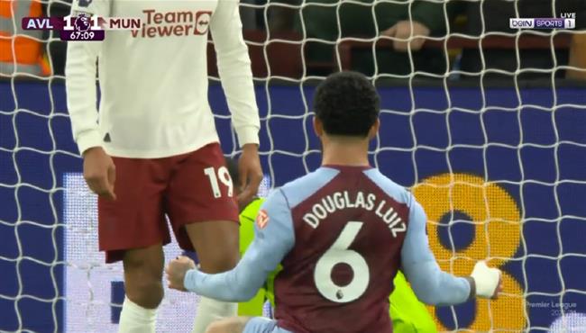 هدف دوجلاس لويز في مرمى مانشستر يونايتد واحتفاله المستفز لأونانا