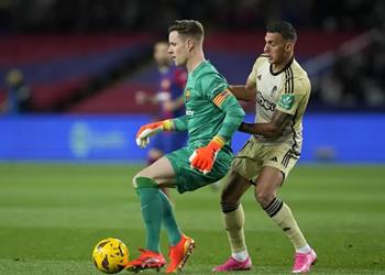 تير شتيجن بعد تعادل برشلونة وغرناطة لا أعرف إذا كان وداع ا لليجا نواجه فرق بشخصية قوية