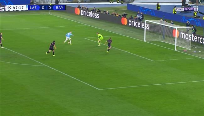 تصدي مانويل نوير الرائع يحرم لاتسيو من تسجيل هدف امام بايرن ميونخ