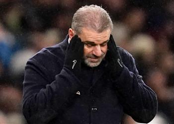 بوستيكوجلو يرد بشكل قاطع على ارتباطه بتدريب ليفربول