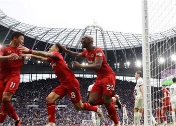 فيديو توتنهام يسقط بثنائية أمام ولفرهامبتون في الدوري الإنجليزي