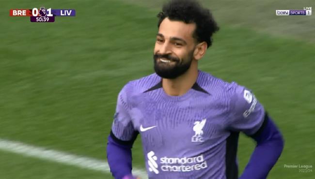 محمد صلاح يهدر هدف محقق امام برينتفورد بالدوري الانجليزي