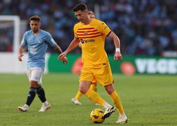 ليفاندوفسكي يهدد نابولي بعد فوز برشلونة القاتل أمام سيلتا فيجو