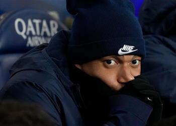 إنريكي يوضح سبب عدم مشاركة مبابي أساسي ا في مباراة باريس سان جيرمان ونانت