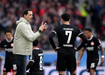 فيديو عمر مرموش يصنع الهدف الثالث في مباراة فرانكفورت وفرايبورج