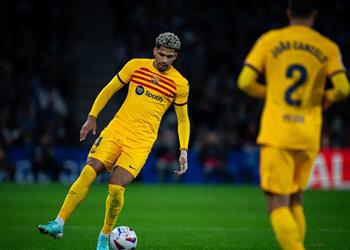 أراوخو قبل مواجهة نابولي دوري الأبطال مثل الكلاسيكو ونثق في تشافي