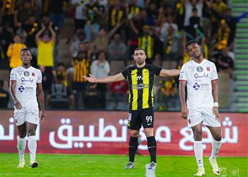فيديو حمدالله يقود الاتحاد للفوز على الرياض في الدوري السعودي