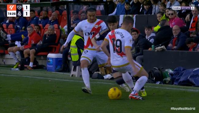 كوبري رائع من فران جارسيا للاعب رايو فاليكانو بالدوري الاسباني