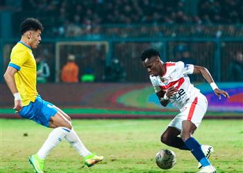 فيديو لاعب الزمالك يغادر مباراة الإسماعيلي مصاب ا