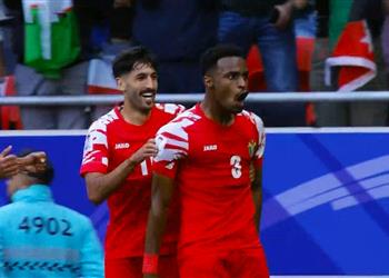 بالخطأ في مرماه فيديو وحدت حنونوف يسجل هدف الأردن الأول أمام طاجيكستان في كأس آسيا