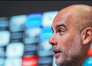 جوارديولا يوضح حالة أكانجي وهالاند قبل مباراة مانشستر سيتي وبرينتفورد