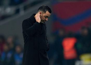 تشافي الأعمى يرى تأثير ريال مدريد على التحكيم والانتقادات ليست سبب رحيلي عن برشلونة