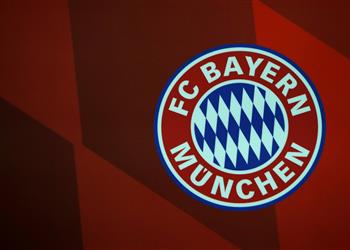 حل مؤقت بايرن ميونخ يفكر في التعاقد مع مدرب مانشستر يونايتد السابق