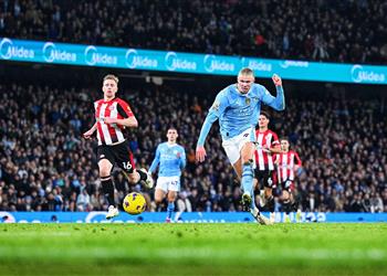 فيديو هالاند ينقذ مانشستر سيتي ويقوده للضغط على ليفربول بفوز صعب أمام برينتفورد