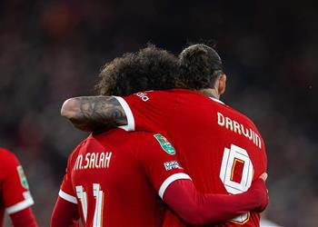 تقارير توضح موقف محمد صلاح ونونيز من المشاركة في مباراة ليفربول ولوتون تاون