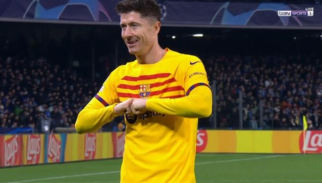 هدف ليفاندوفيسكي في مرمي نابولي بدوري ابطال اوروبا