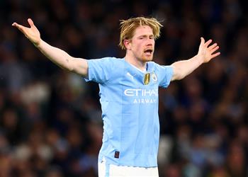 الدوري السعودي يقاتل من أجل دي بروين أمام أنظار مانشستر سيتي