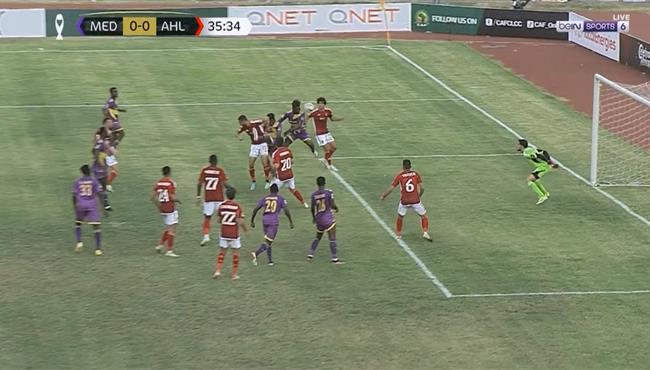 لاعب ميدياما يهدر هدف محقق امام الاهلي بدوري ابطال افريقيا