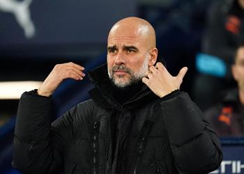 جوارديولا يرحب بأسطورة مانشستر يونايتد يمكنه المجيء إلينا