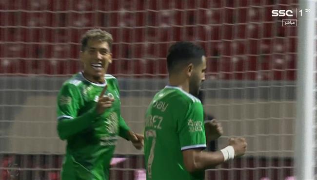 هدف رياض محرز الرائع في مرمي الطائي بالدوري السعودي