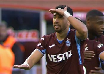 فيديو للمباراة الرابعة توالي ا تريزيجيه يسجل هدف طرابزون الأول أمام أضنة في الدوري التركي