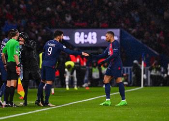 إنريكي ي برر استبدال مبابي المبكر أمام رين بتصريح مثير