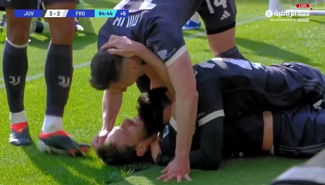 اهداف مباراة يوفنتوس وفروزينونى 3 2 الدوري الايطالي