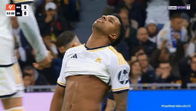 رودريجو كان ان يسجل هدف رائع امام اشبيلية بالدوري الاسباني