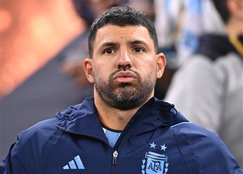 تقارير أجويرو يعود إلى التدريبات مع ناديه السابق تمهيد ا لقطع اعتزاله