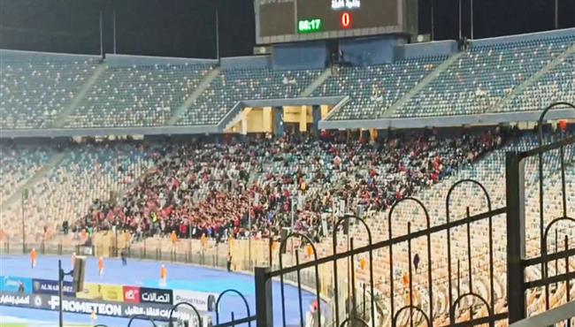 جماهير الاهلي تهتف لـ كهربا في مباراة بلدية المحلة