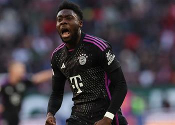 بايرن ميونخ يعلق على مصير ألفونسو ديفيز بعد مفاوضات ريال مدريد