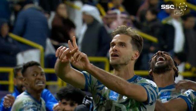 هدف تعادل الحزم القاتل مع النصر 4 4 الدوري السعودي