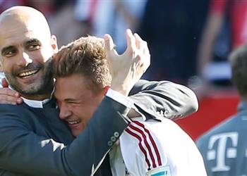 ديلي ميل مانشستر سيتي ينافس برشلونة على صفقة كيميش