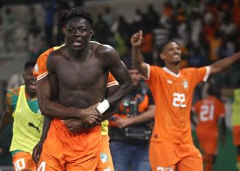 رغم طرده عمر دياكيتي رجل مباراة كوت ديفوار ومالي في كأس أمم إفريقيا