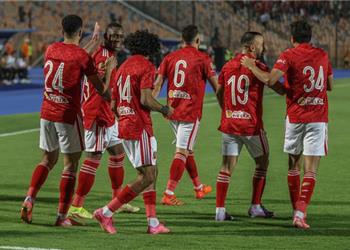 وكيله لاعب الأهلي الدولي تلقى عرض ا رسمي ا من الدوري القطري