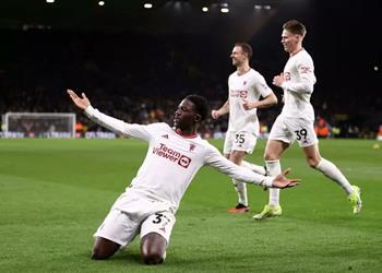 تشكيل مانشستر يونايتد أمام وست هام في الدوري الإنجليزي ثلاثي هجومي