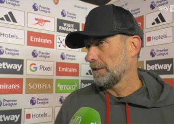 كلوب ينتقد التحكيم بعد خسارة ليفربول أمام آرسنال ويعترف أظهرنا أننا بشر