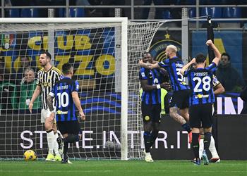 فيديو إنتر ميلان يتمسك بالصدارة بفوز صعب على يوفنتوس في الدوري الإيطالي