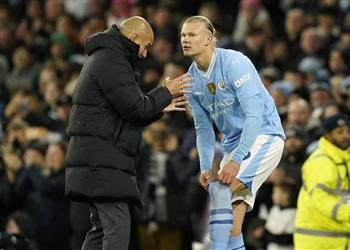 جوارديولا عن مستقبل هالاند وارتباطه بـ ريال مدريد من يريده عليه استخدام الهاتف