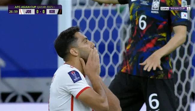 موسي التعمري يهدر فرصه هدف للاردن امام كوريا الجنوبية