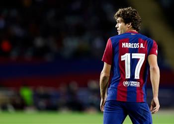 سبورت تكشف عن بديل ماركوس ألونسو في برشلونة الموسم المقبل