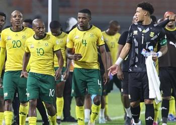 تشكيل جنوب إفريقيا أمام نيجيريا في كأس أمم إفريقيا تغيير وحيد وموقف بيرسي تاو