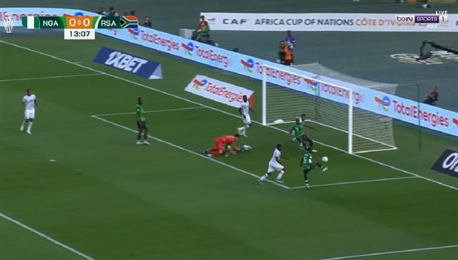 فرصة خطيرة من نيجيريا علي مرمي جنوب افريقيا