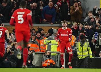 بينهم ثنائي ليفربول 6 لاعبين يتنافسون على جائزة الأفضل في يناير بالدوري الإنجليزي