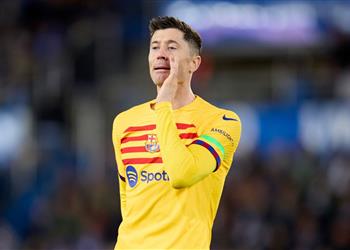 ليفاندوفسكي تشافي يعاني من الضغط وأريد اللعب في الكامب نو الجديد