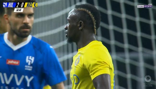 ساديو ماني يهدر فرصة هدف امام الهلال بكأس موسم الرياض