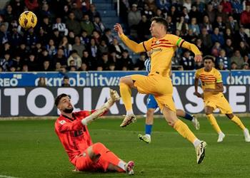 ليفاندوفسكي مررت بلحظة صعبة ولدينا فرصة لمنافسة ريال مدريد وجيرونا على الليجا