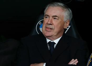 أنشيلوتي اعتقدت أن قميص فينيسيوس تمزق والتعادل بداية الأزمات في ريال مدريد