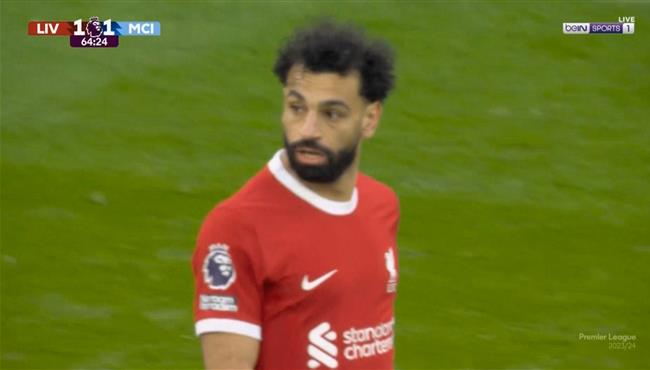 محمد صلاح كاد ان يسجل هدف امام مانشستر سيتي في الدوري الانجليزي