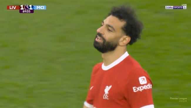 محمد صلاح يهدر هدف محقق امام مانشستر سيتي بالدوري الانجليزي